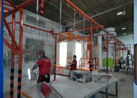 Dây chuyền sơn tĩnh điện Súng phun tự động cho nhà máy kim loại Lò sơn tĩnh điện